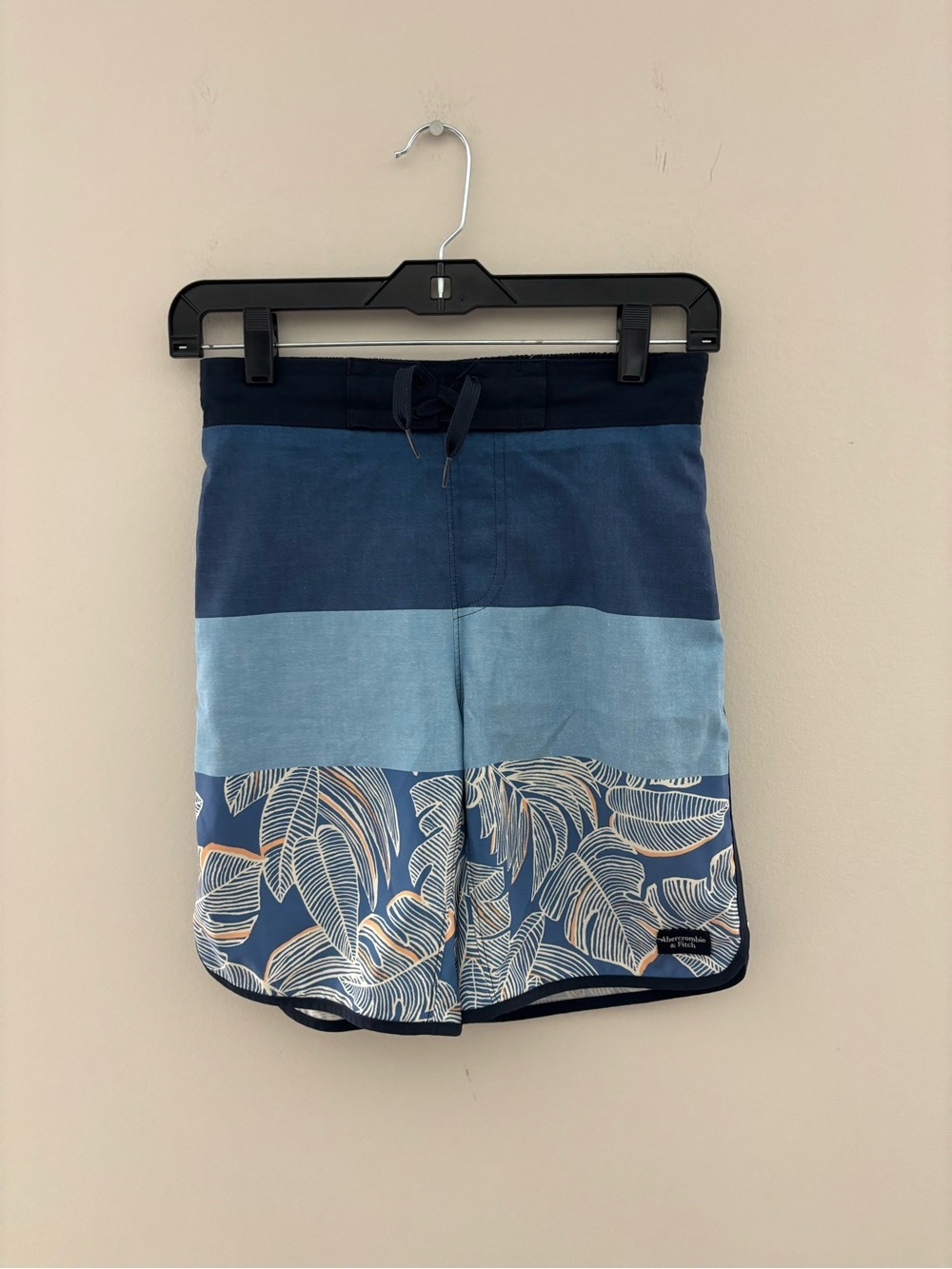 Abercrombie Kids Blue Tropical Palm Leaf Swim Trunks Boys Size 11/12 Lined